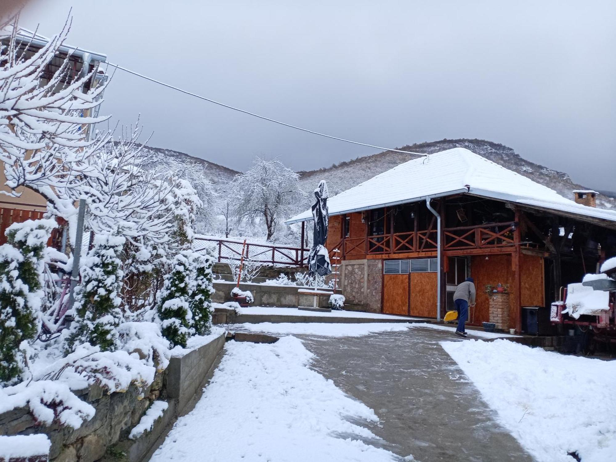 Seosko Turisticko Domacinstvo Stanisic Daire Kalna Dış mekan fotoğraf